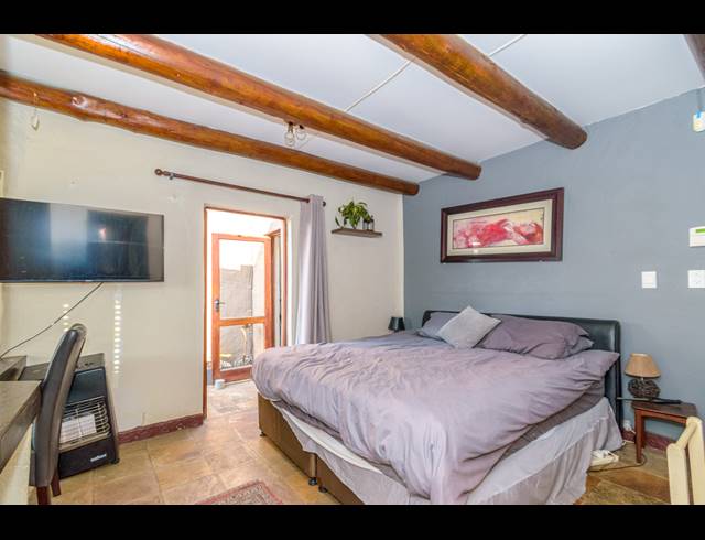 2 BEDROOM APARTMENT FOR SALE IN NORTH RIDING